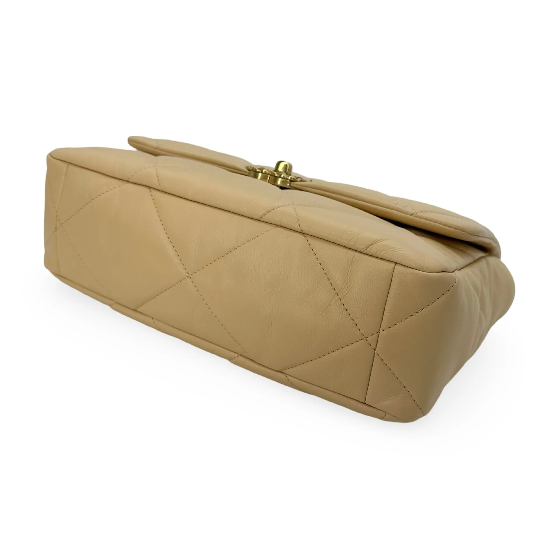 CHANEL: Quilted Lambskin Chanel 19