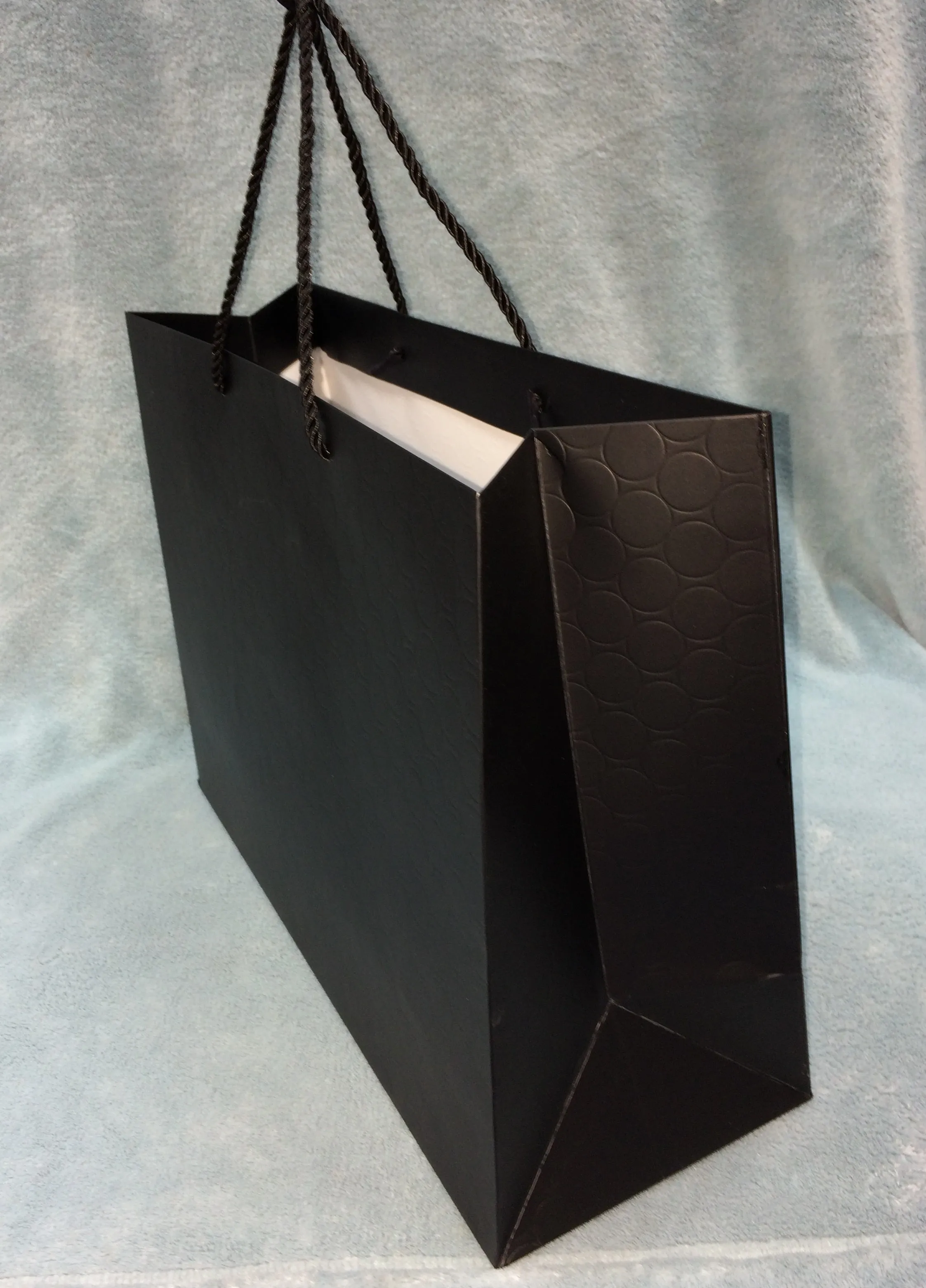 Extra Large Gift Bags 16x6x12 inches Extra Large Black Gift Bags Luxury XL 16x6x12 Black Wedding Bag Matte Extra Large Gift Bag with handles 16x12 Big Size XL Black Paper Shopping Bags Modern Fancy Elegant For Presents Gifts Business