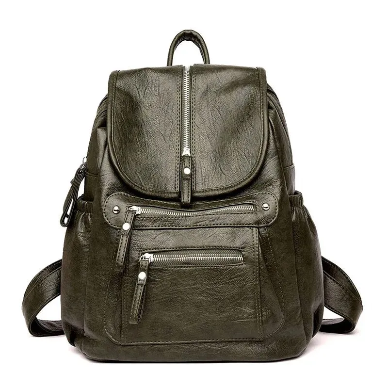 LIGHTWEIGHT LEATHER BACKPACK