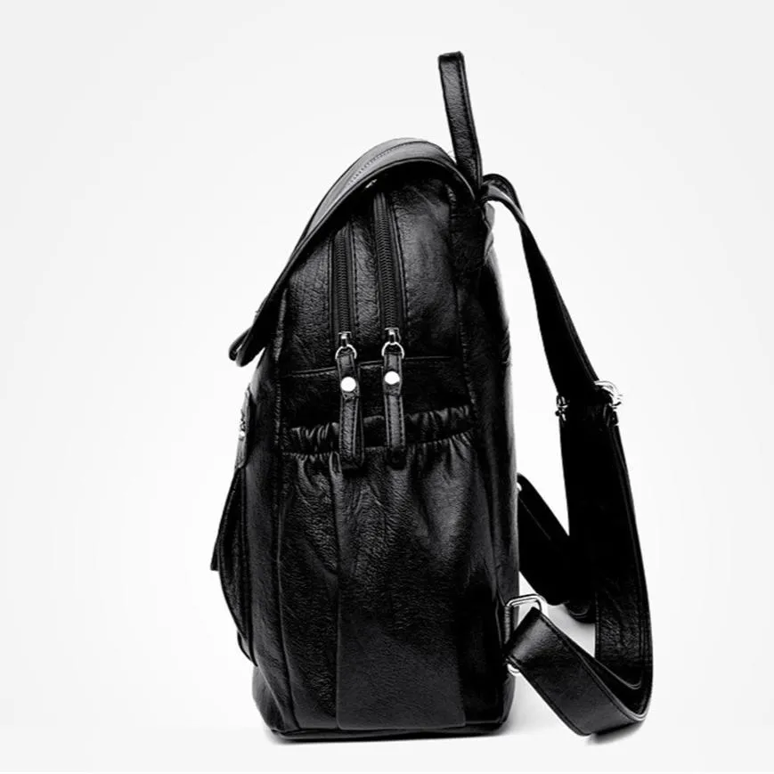 LIGHTWEIGHT LEATHER BACKPACK