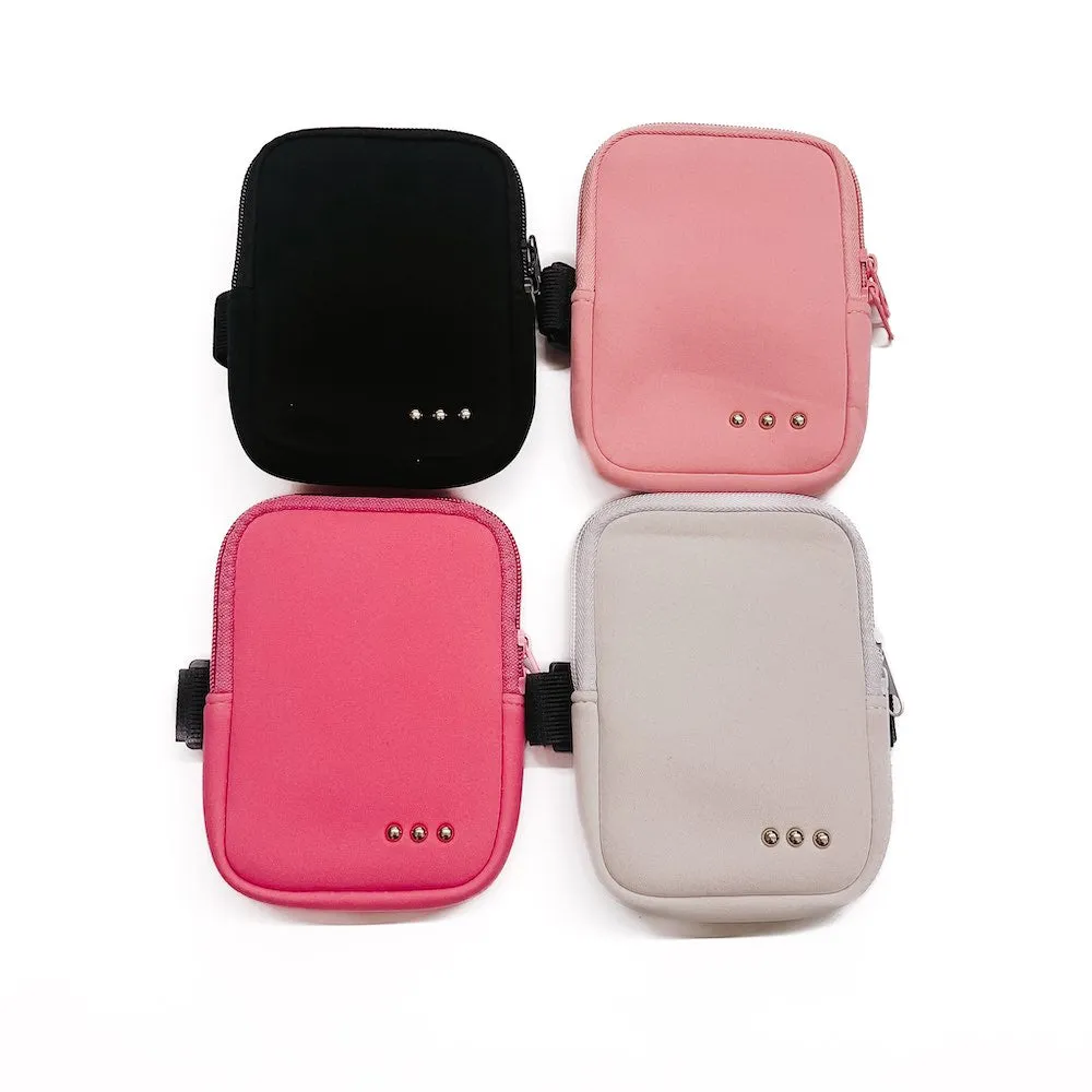 On The Move Pouch
