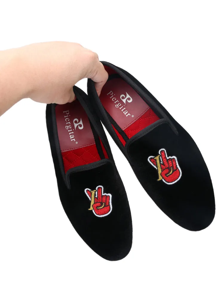 Pilgida's personalized hand-embroidered men's shoes, imported velvet shoes, trendy British slip-on loafers, large size