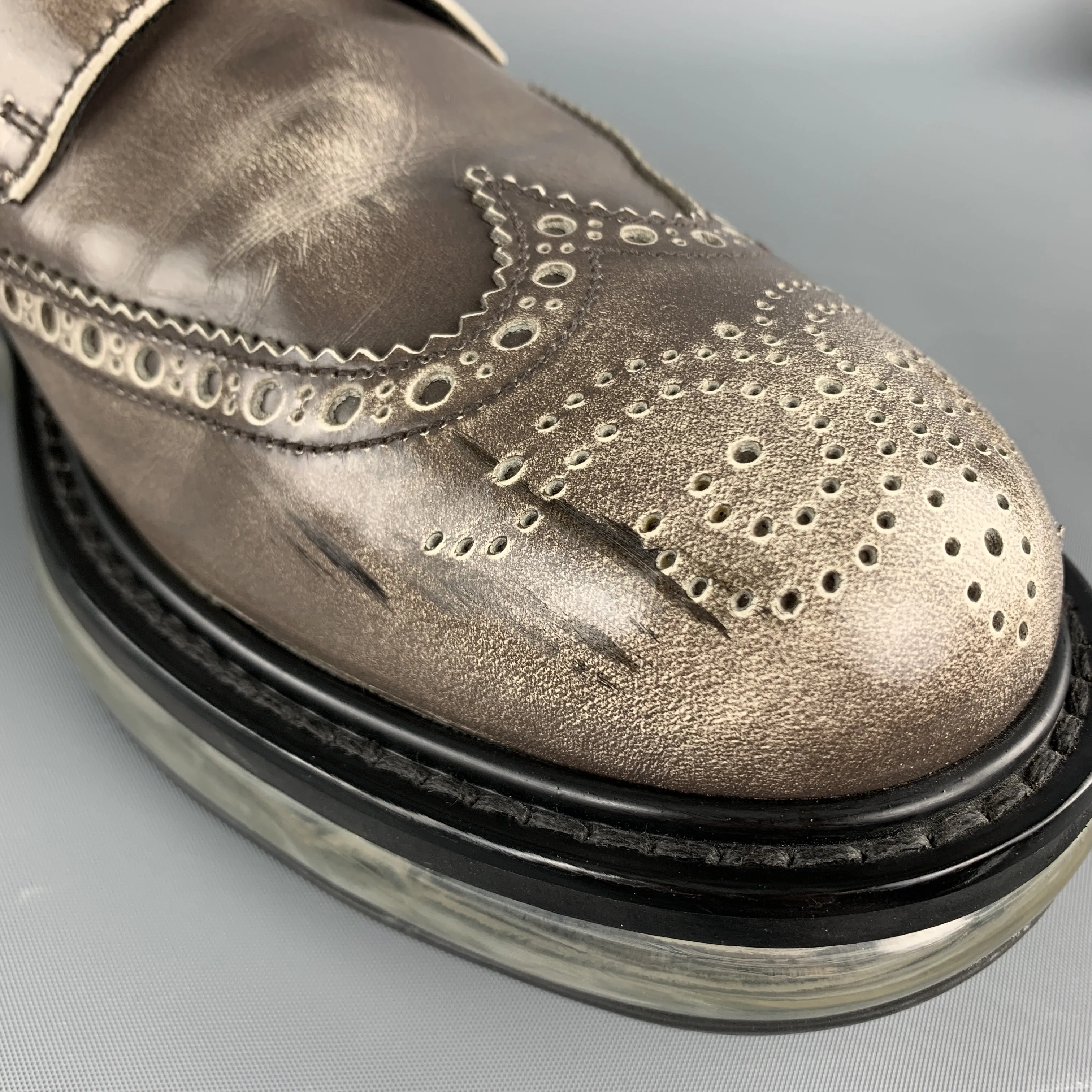 Prada Levitate Size 10.5 EE Taupe Antique Leather Wingtip Lace Up Shoes