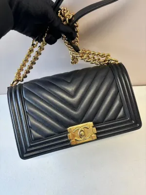 Preloved Chanel Boy Bag Black Leather Shoulder Bag