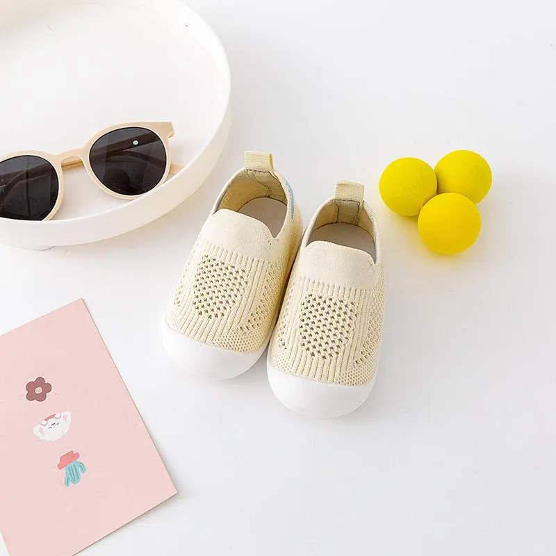 Spring Popular New Baby Shoes Mesh Knit Breathable Kid Girls Boys 0-3T Summer Slip-On Casual Sneakers Toddler Non-Skid Prewalker